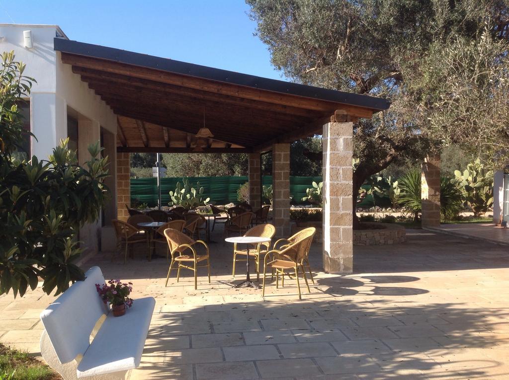 Gli Ulivi Residence Leverano Bagian luar foto