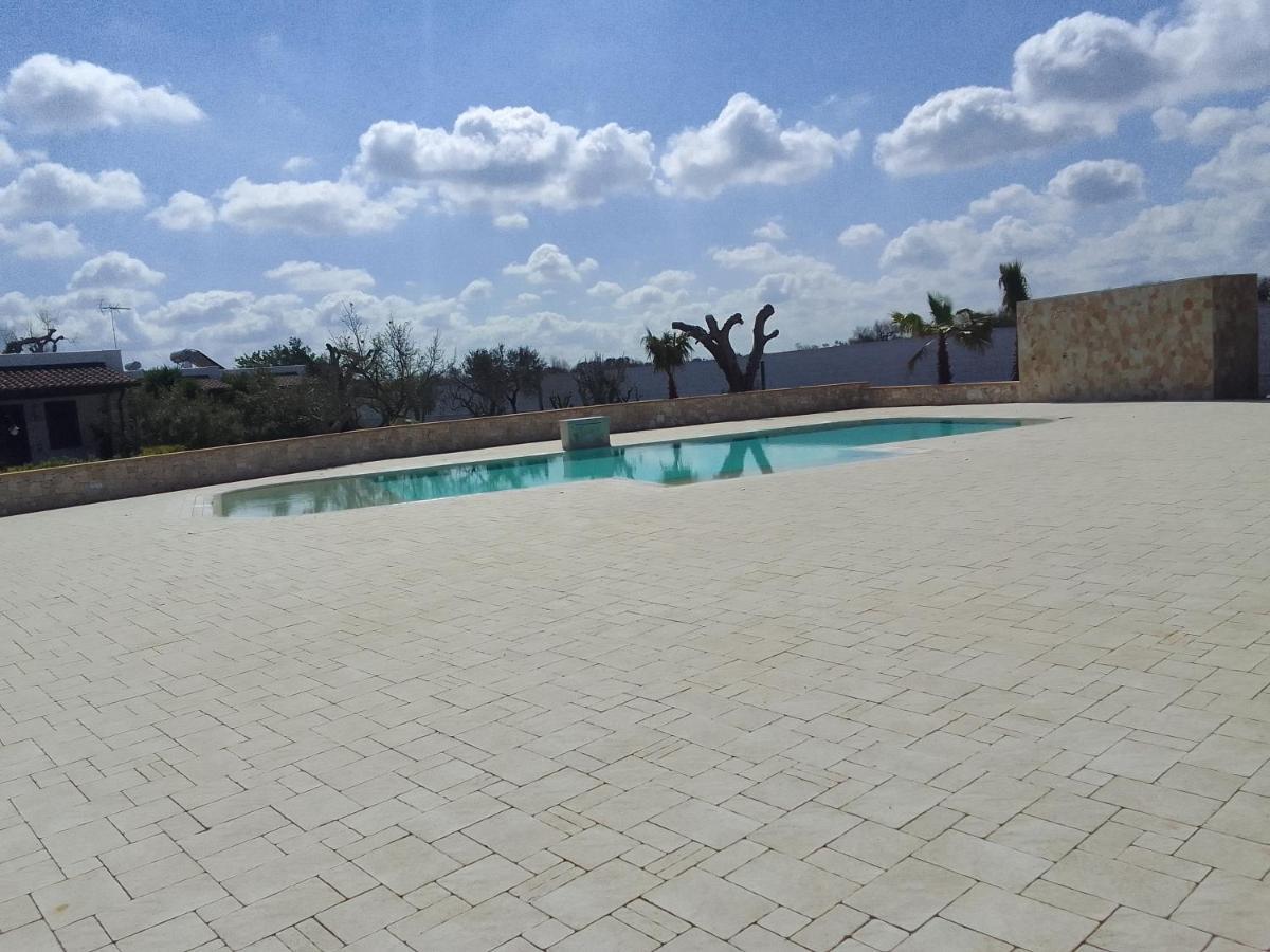 Gli Ulivi Residence Leverano Bagian luar foto
