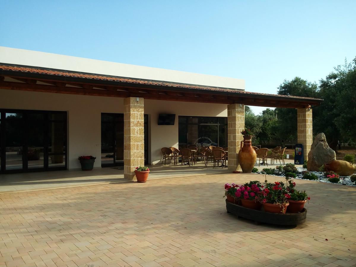 Gli Ulivi Residence Leverano Bagian luar foto