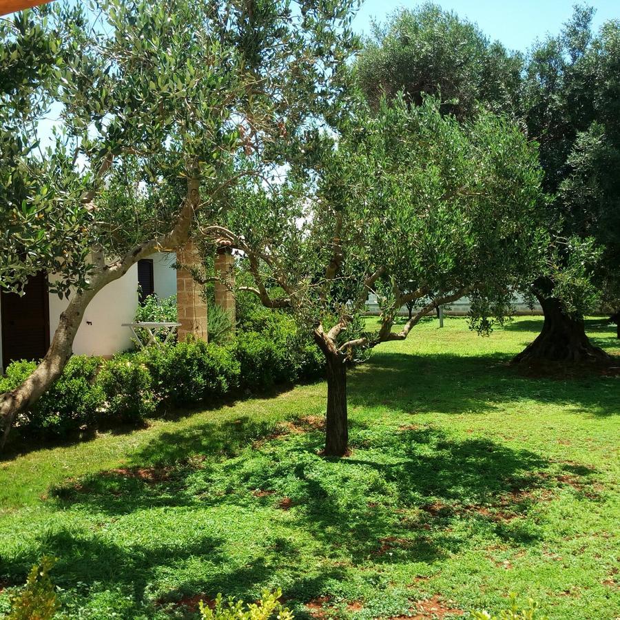 Gli Ulivi Residence Leverano Bagian luar foto